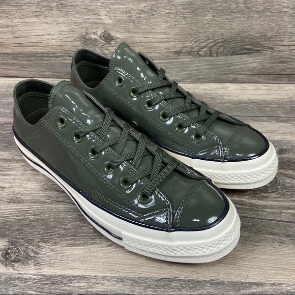 chuck 70 patent leather low top